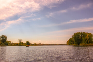 急,工商银行的卡丢了去银行补办能马上拿到吗