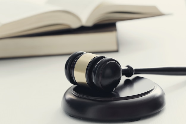 广州哪里有服装批发市场？