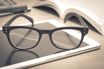 08款途胜凸轮轴2.0正时链条怎么对记号